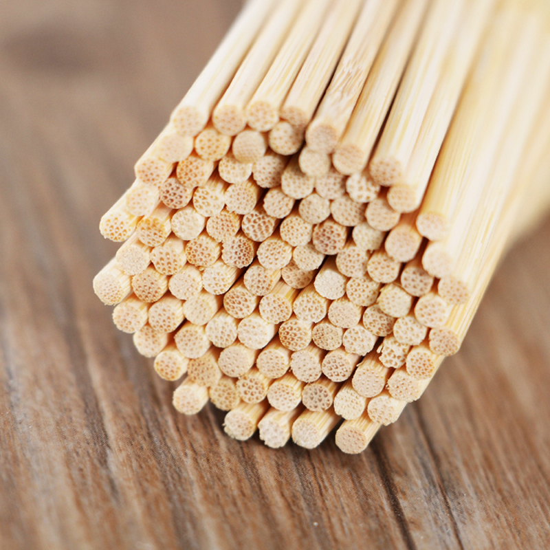 50cm x 6mm BBQ Bamboo Skewers  - Corn Dog Stick recension och pris