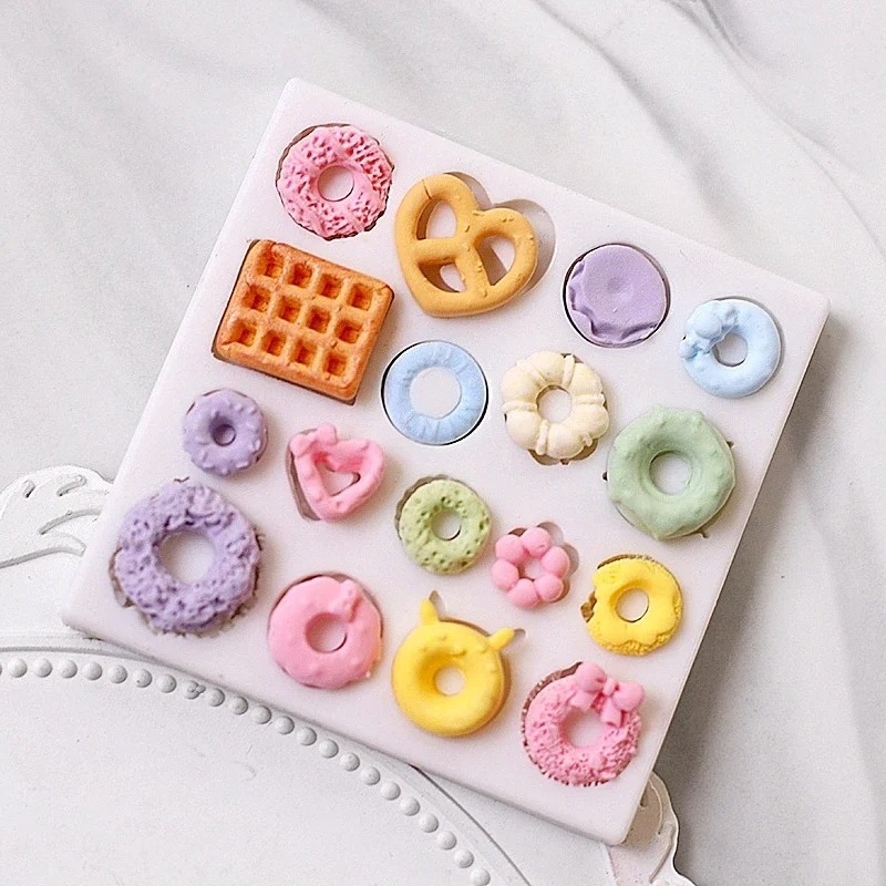 Cute Bunny Bear Carrot House S - Donut Mold Silicone recension och pris